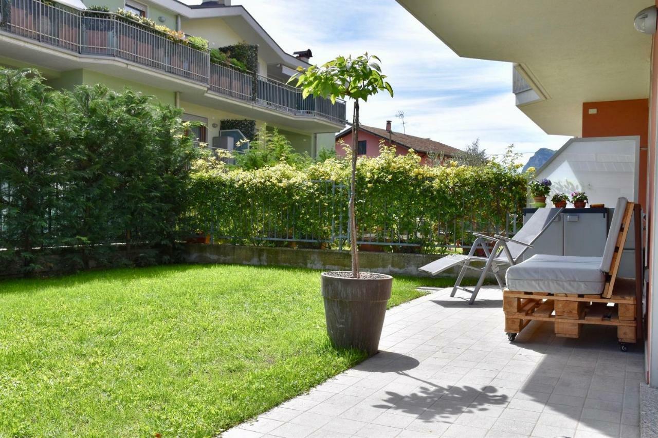 Lakegarden Apartment Riva del Garda Exteriör bild